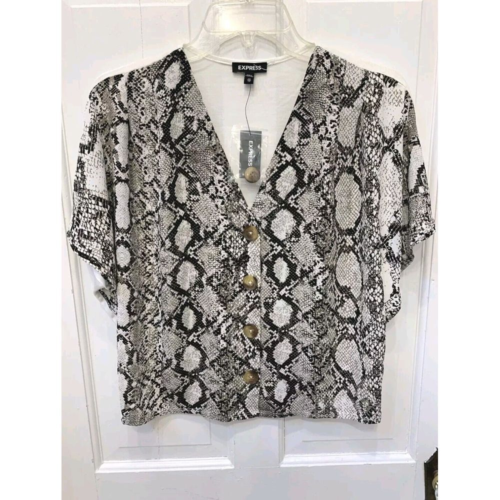 Express Womens Snakeskin Print Short Sleeve Button Up‎ Knit Top Shirt Size XS